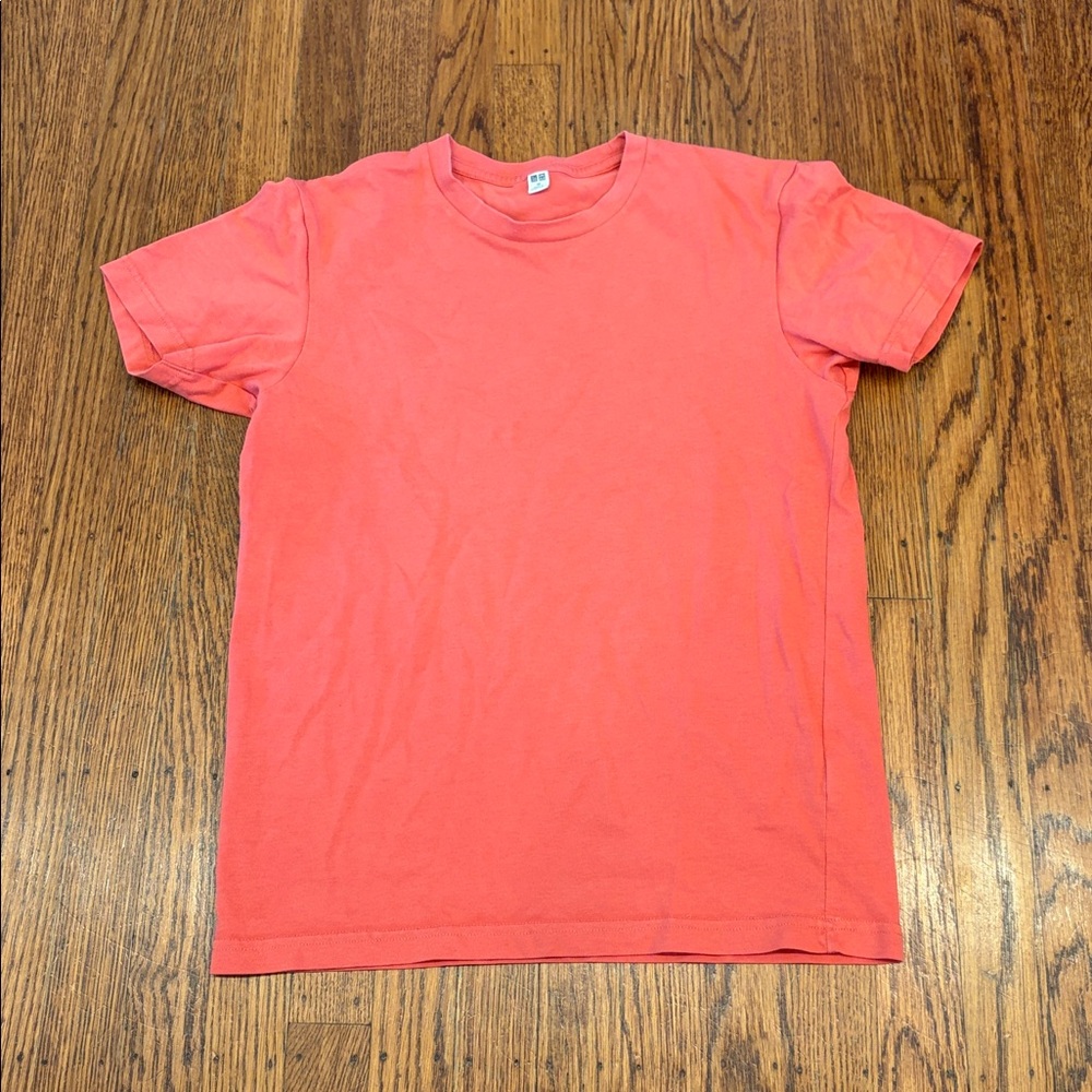 Uniqlo Women's T-Shirt – Coral – XS